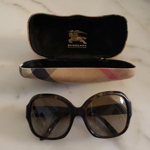 Womens's Burberry Sunglasses with Case
